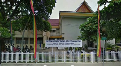 KPK Geledah Kanwil BPN Riau, Sejumlah Dokumen Terkait HGU yang Menjerat Bupati Kuansing Non Aktif Disita